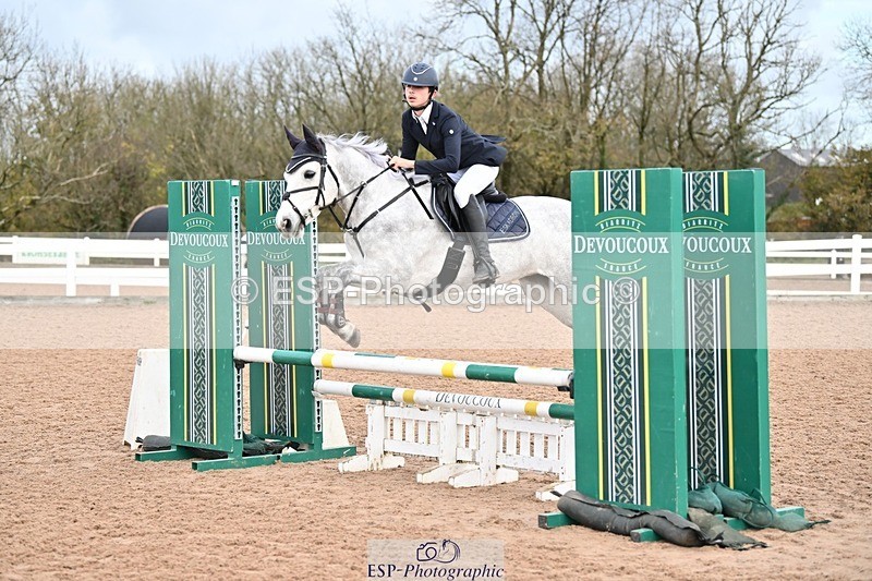 241117X-092115-03216 - Cls 05s A&B Pony Brit Nov & 80 Open