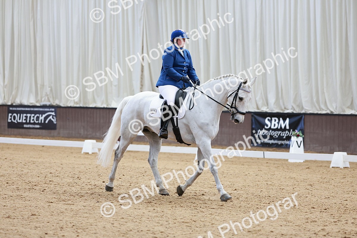 SBM_008160 - Class 6b - Novice 6 - 9.28-10.41