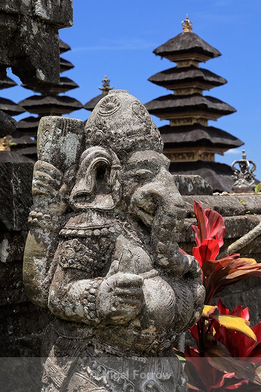 Gate Guardian Statue, Besakih Temple, Bali - Bali, Indonesia