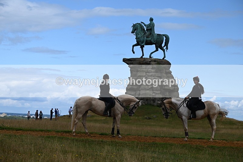 DSC_8477 - Time at Statue 13:52 to 14:33