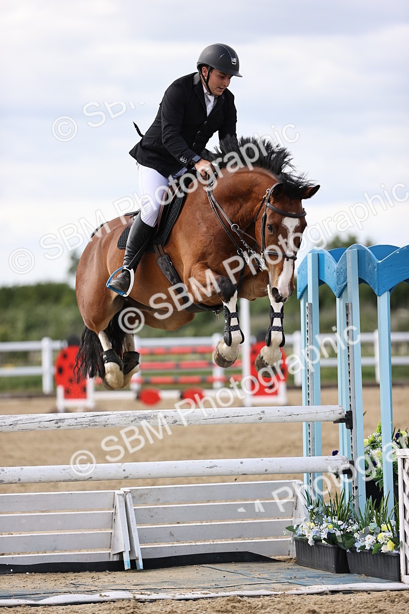 SBM_003525 - Class 12 - Senior Open - 1.15m