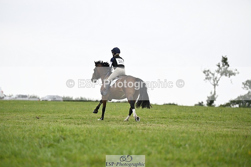 240831A-151819-04474 - 262-CHLOE.FOX-PITT-ROUGH.TERRAIN