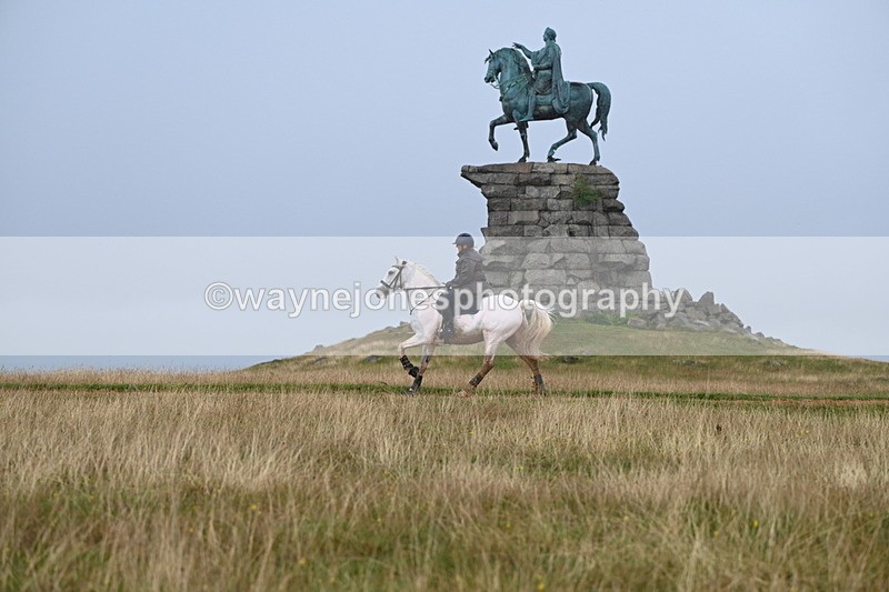DSC_3984 - Time at Statue 14:56 to 15:05