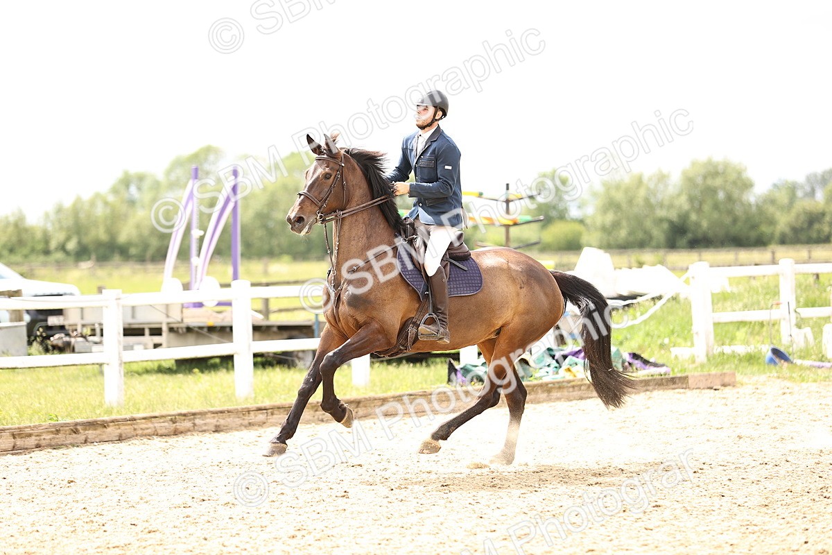 SBM_007850 - Class 19 - Senior Newcomers - 1.10m