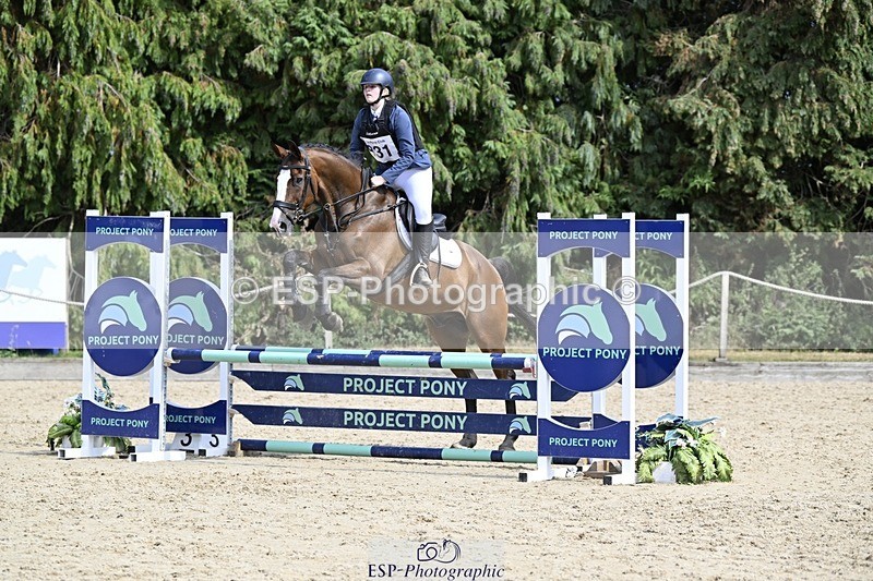 250823A-151152-32750 - WC Round 2 15.00 to 16.00