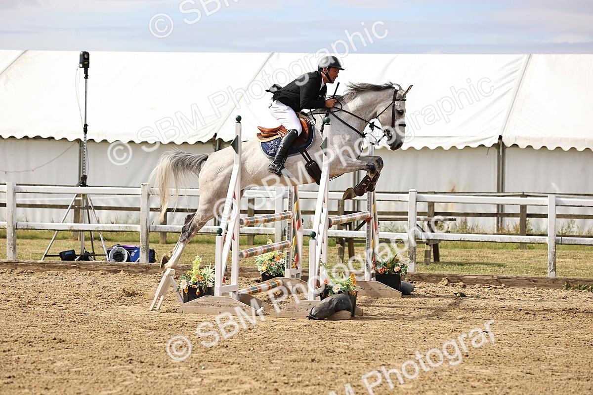 SBM_009347 - Class 7 - Senior Discovery - 1.00m Open