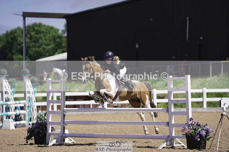 230624A-113306-01102 - Cls 22 British Novice 2nd Rs Jump Off and Pre