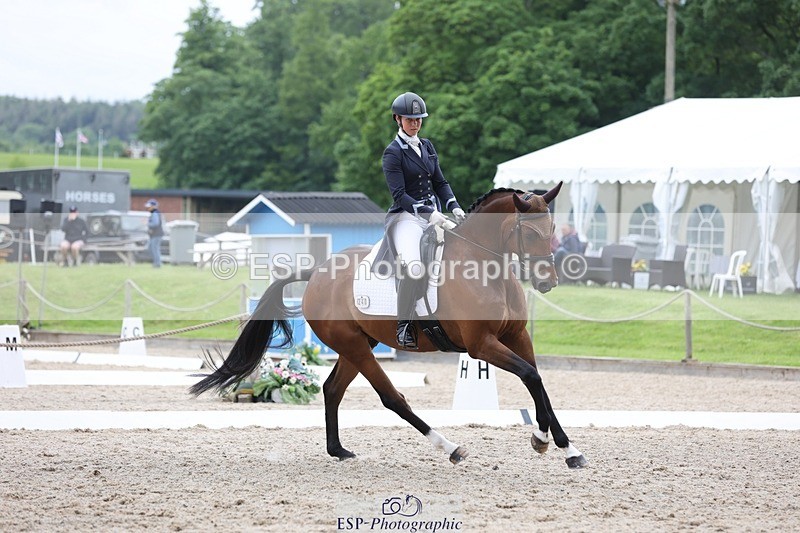 240523-163137-05987 - 240-KINDA_CORVETTE-Dani_Evans