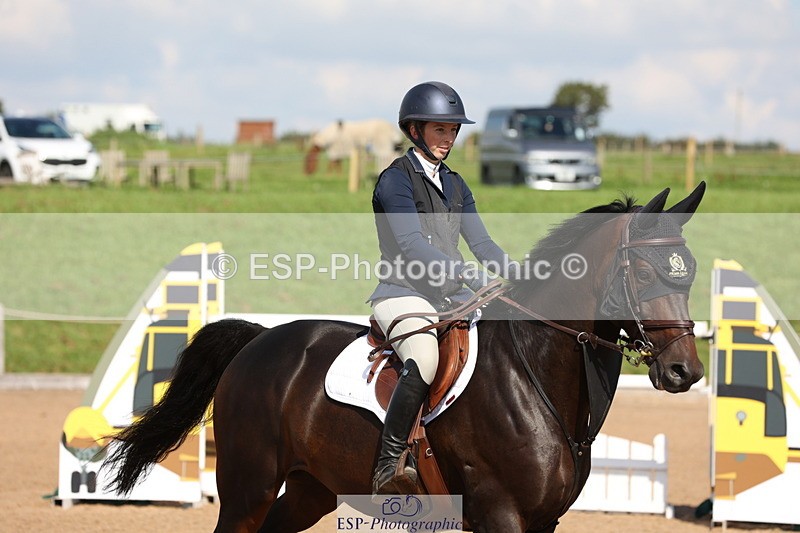 230915A-142418-02544 - Cls 5 National 1.40m