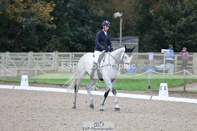 241024-103944-01632 - 143-Courtney.Romcke-KILBALLYBOY.SURPRISE