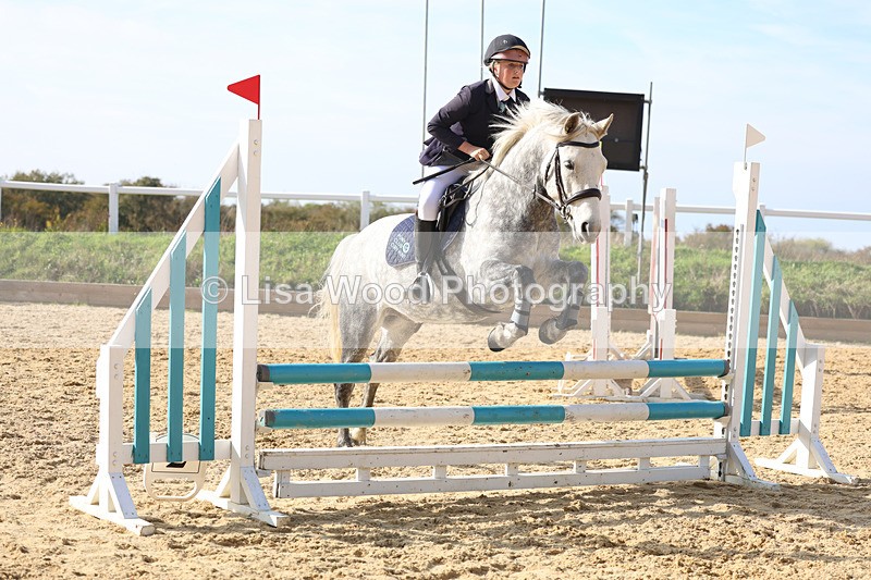 3E7A8048 - Class 4: 70cm open