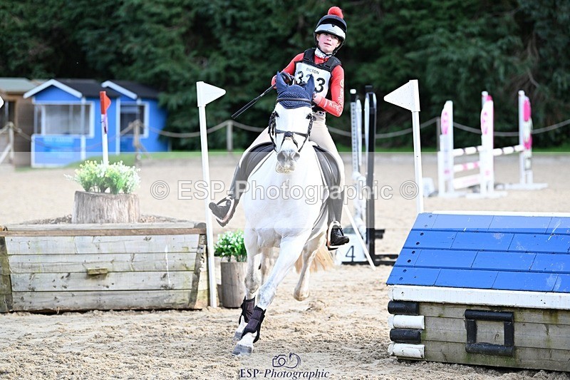 241117-103427-03168 - Cls 2 80-85cm 10.20 to 11.20