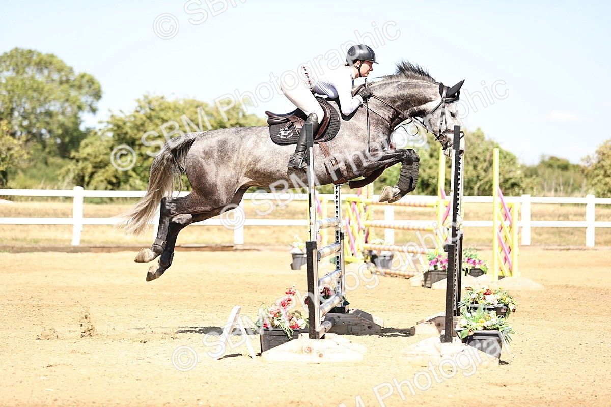 SBM_015426 - Class 16 - Senior foxhunter - 1.20m Open