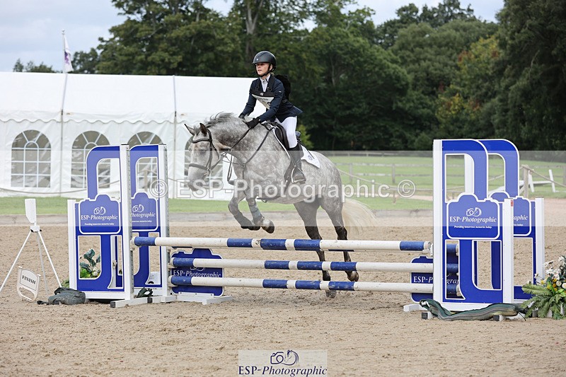 240823X-142954-18425 - 70cm R1 13.45 to 15.30