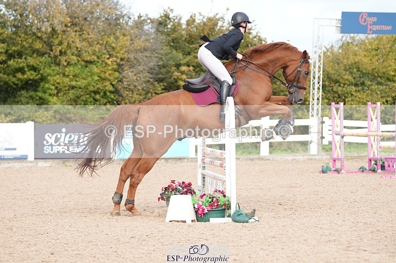 251005-100317-02445 - Cls 22 British Novice and 90cm