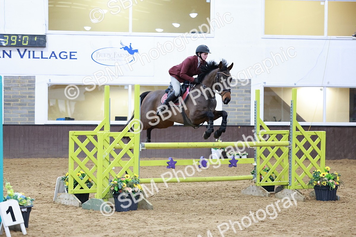 SBM_007431 - Class 24 - Nupafeed Supplements Senior Discovery/ 1m Open