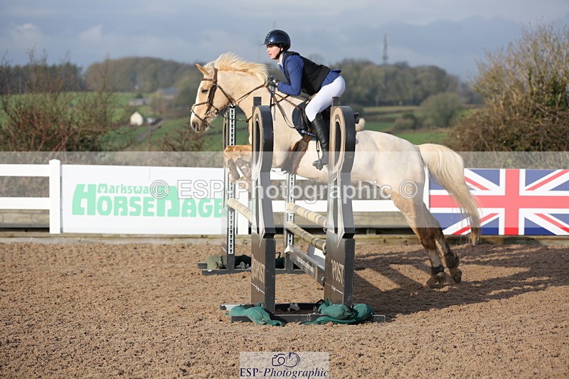 240211A-104938-01946 - Cls 2 Pony British Noivice & 80cm Open
