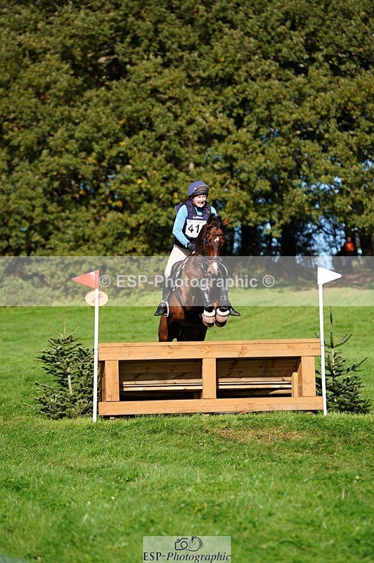 241026-122104-13228 - 413-Sophie.Westmore-CALCOURT.LEONARDO