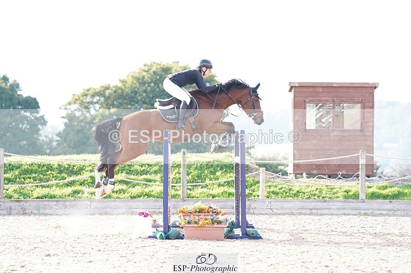 241004A-161330-02767 - Fri 05 Nat 1.30m & 1.40m Open