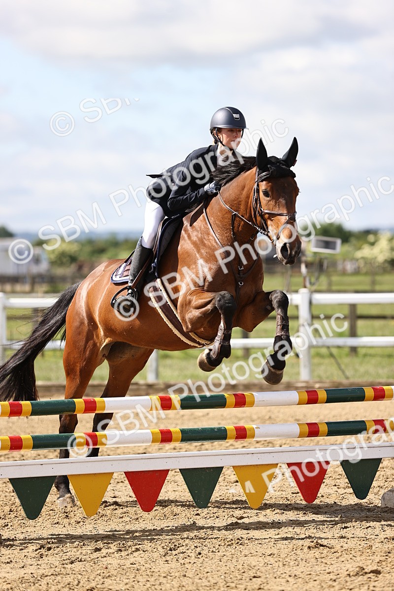 SBM_001889 - Class 8 - Clear Round