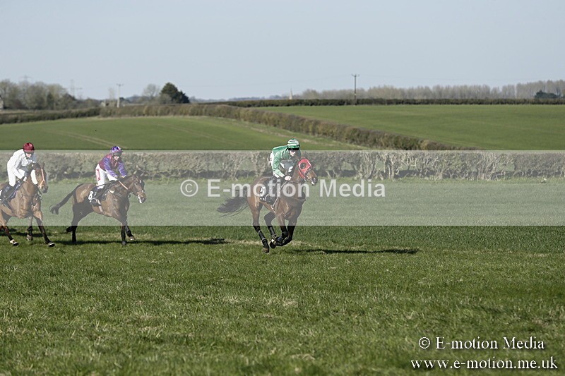PtP 250317 372 - V.W.H. Hunt Point-to-Point Siddington 25/03/17