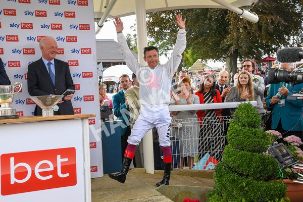 260823-Race 4-Absurde-1032 - Race 4 Sky Bet Ebor Handicap