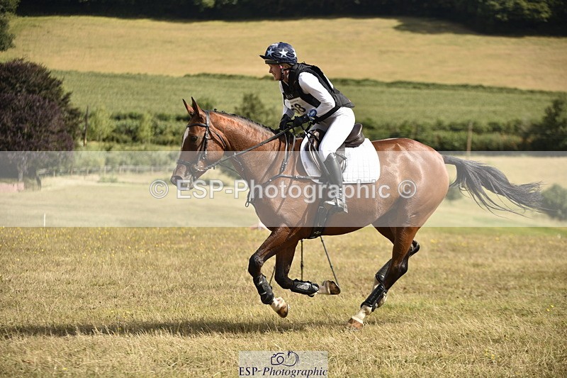 250802A-104006-01166 - B-058-Fern.Hordern-SHES.ALL.THAT