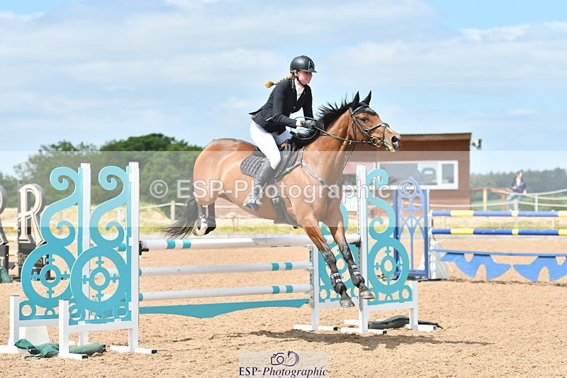 240609A-113948-04671 - Cls 17 Snr 1.05m Open