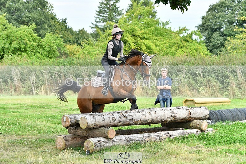 230817-140153-01116 - Theo's 1st Group - XC