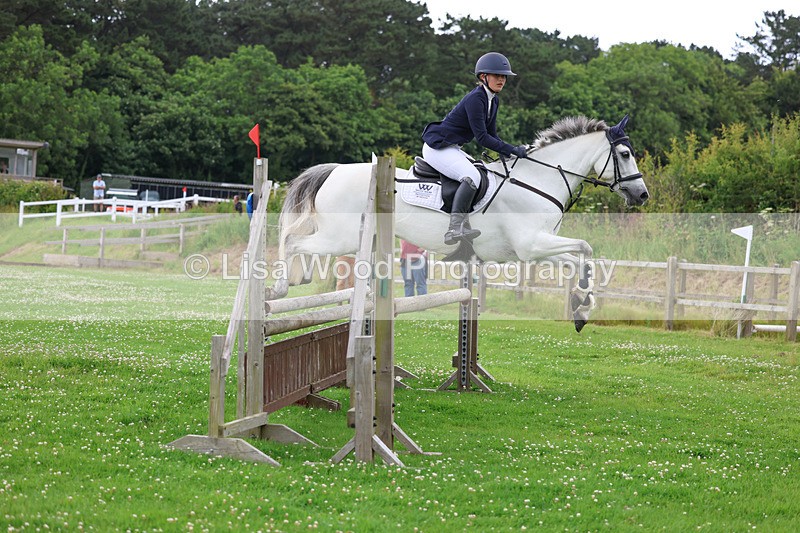 3E7A3793 - Class 6: Hawkins Motors Senior 1.00m Derby