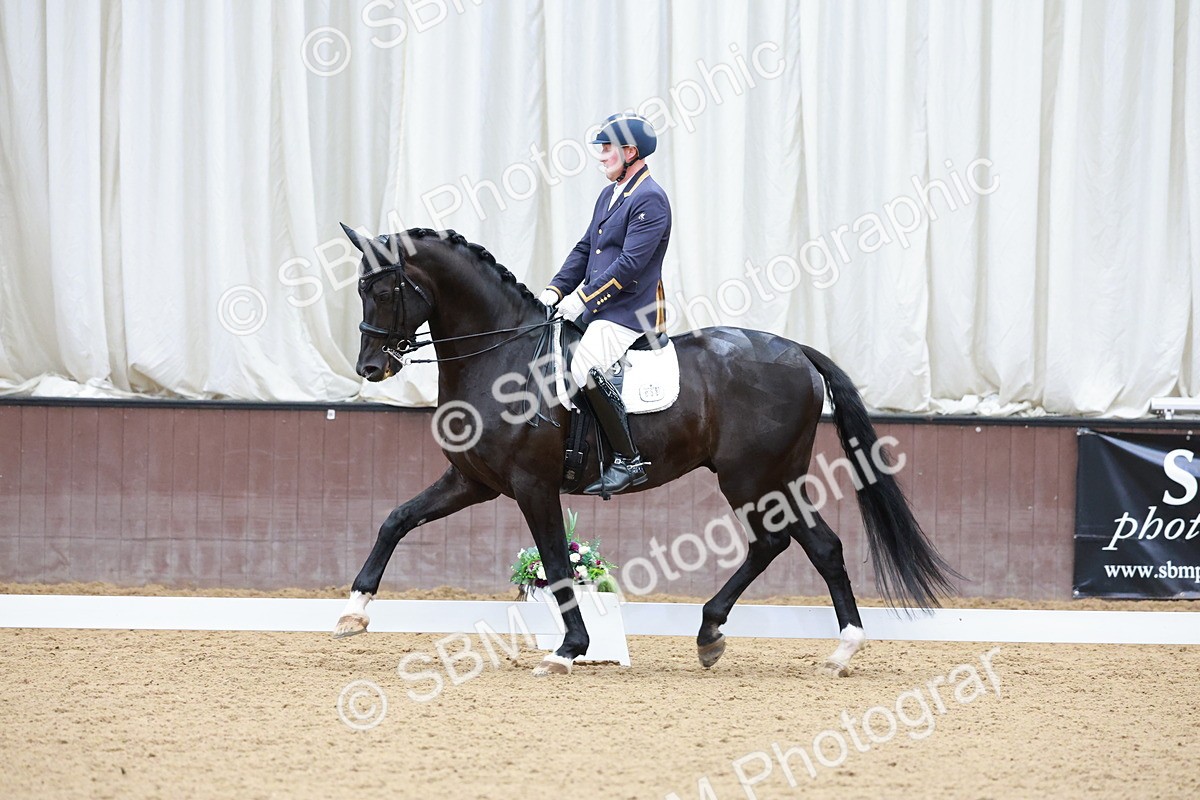 SBM_005771 - Class 3 - Medium 6 - 14.40-15.52