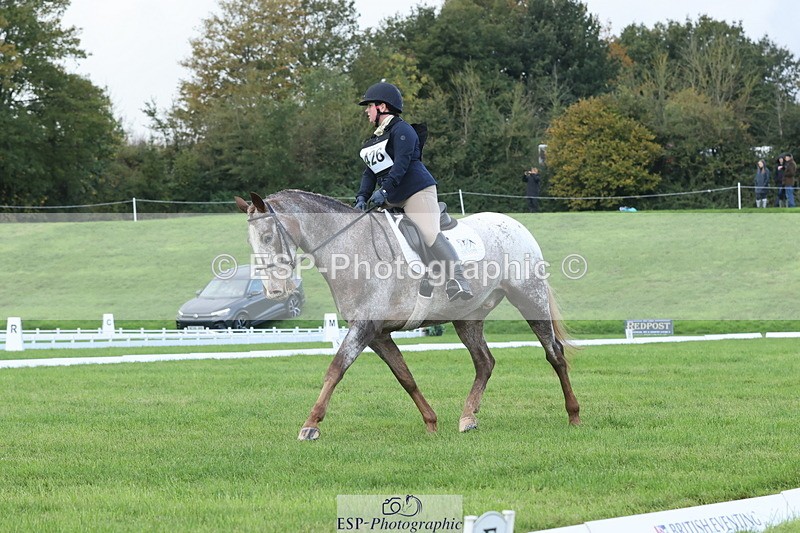 251023A-135141-04818 - F-426-Tracey.Neville