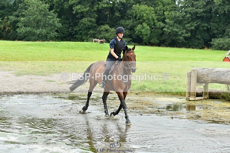 230817-131526-00865 - Theo's 1st Group - XC