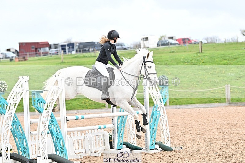 250414-114535-00644 - 1m Round 1