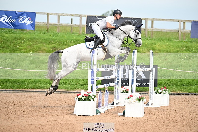 240801A-154910-02646 - Cls 5 National 1.30m Open