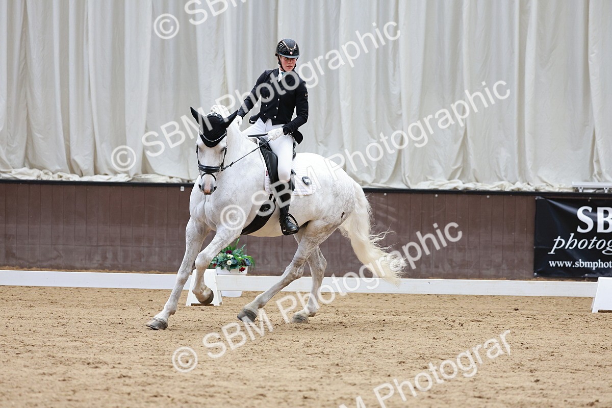 SBM_008317 - Class 6b - Novice 6 - 9.28-10.41