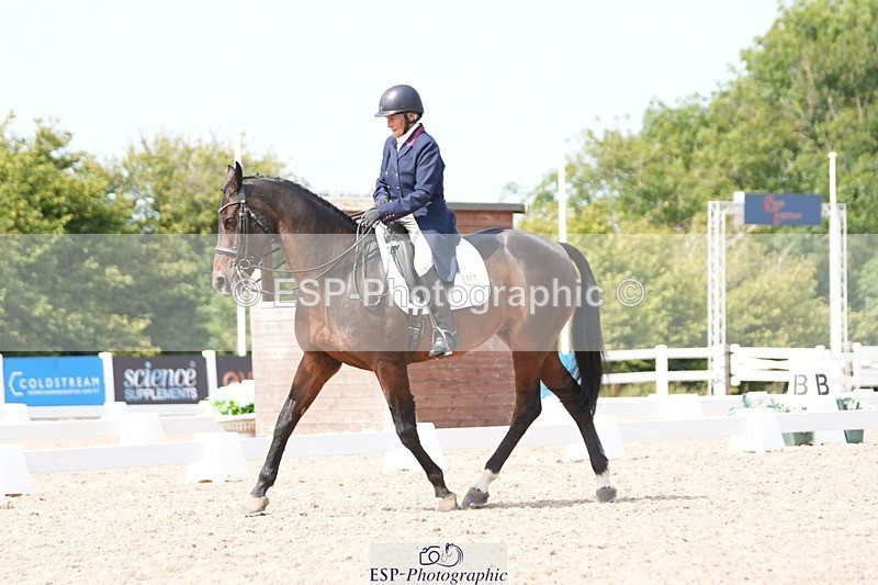 250815-140044-01571 - 015-Susan.LanzWellshead.Foxtrot