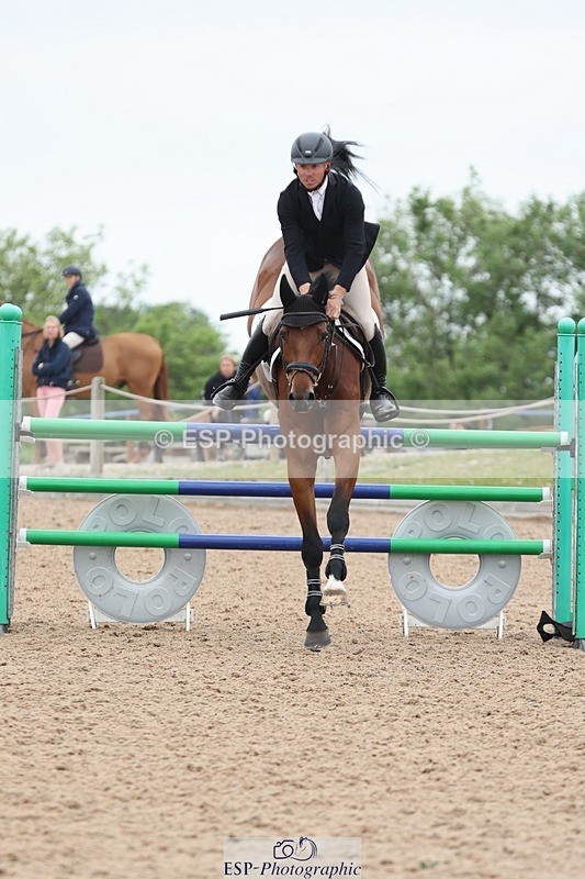 250524-131129-04945 - Cls 15 Snr Fox 1st Rnd