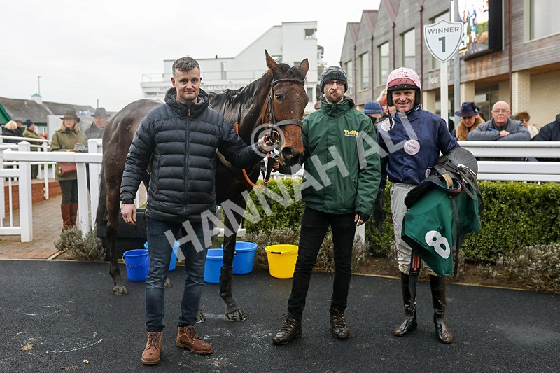 110124-Race 2-Its Maisy-4929 - Race 2