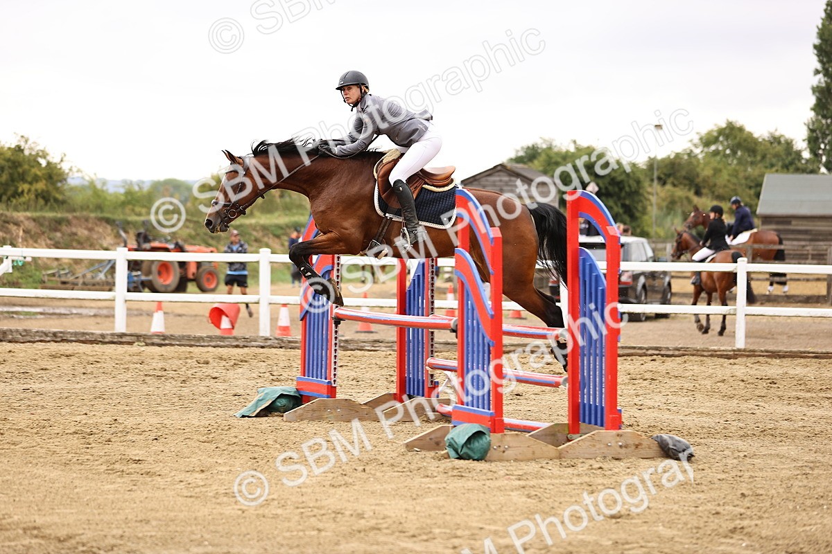 SBM_024742 - Class 9 - Senior British Novice - 90cm