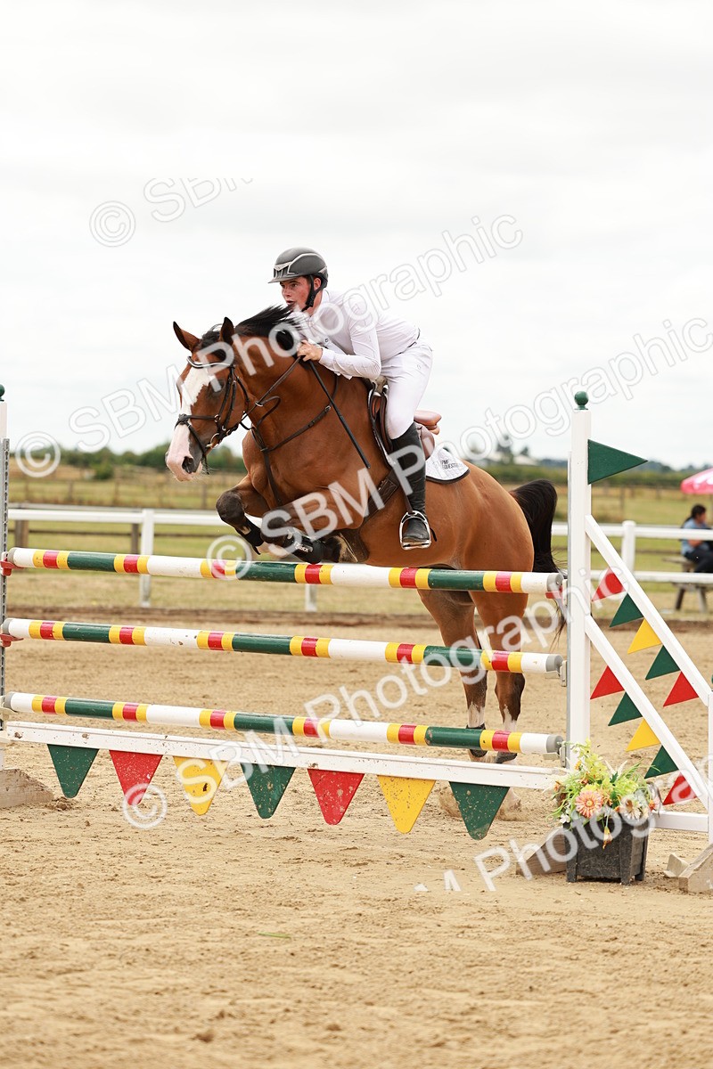 SBM_018201 - Class 21 - Senior Newcomers Championship 2d Rd