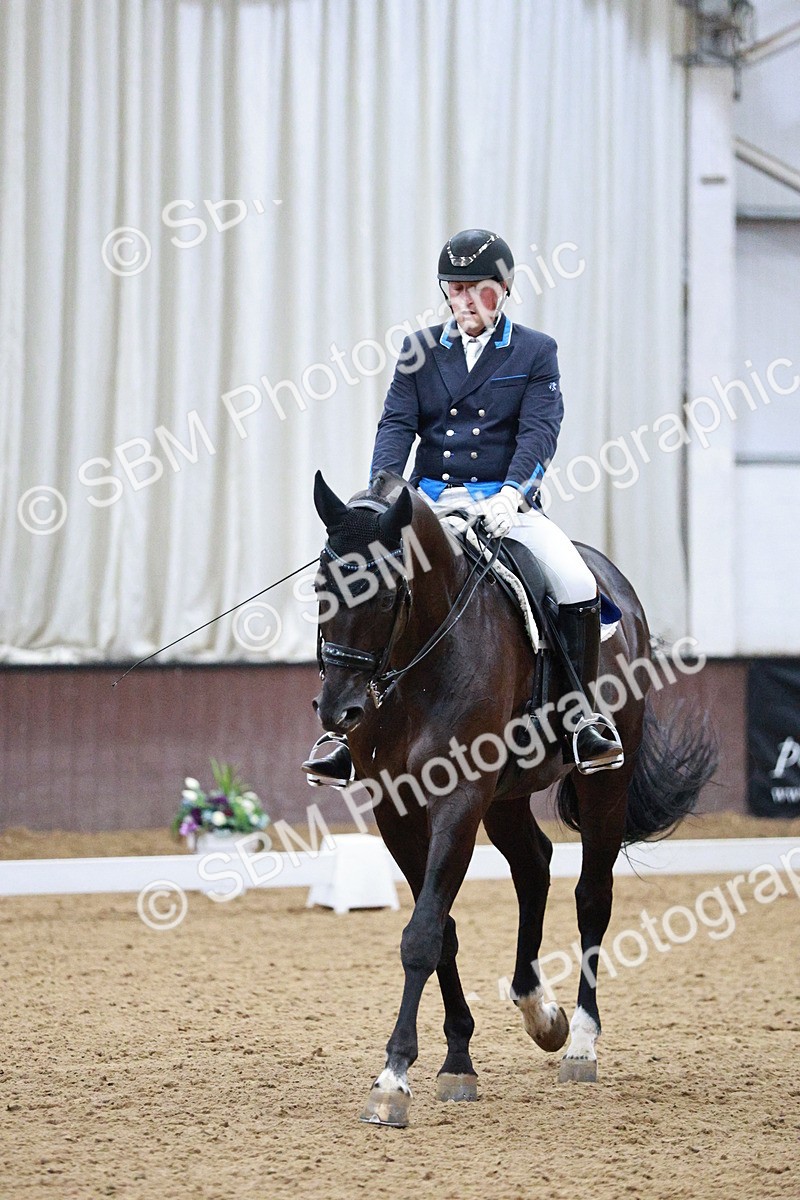 SBM_020789 - Class 13 - FEI INT I - 16.26-17.14
