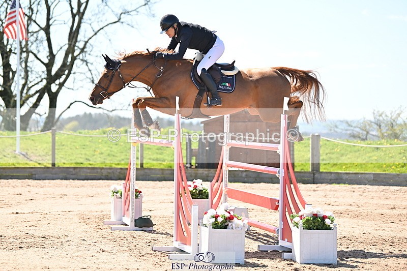 240420A-140550-11610 - Cls 7, 2 Star Medium Tour 1.35m