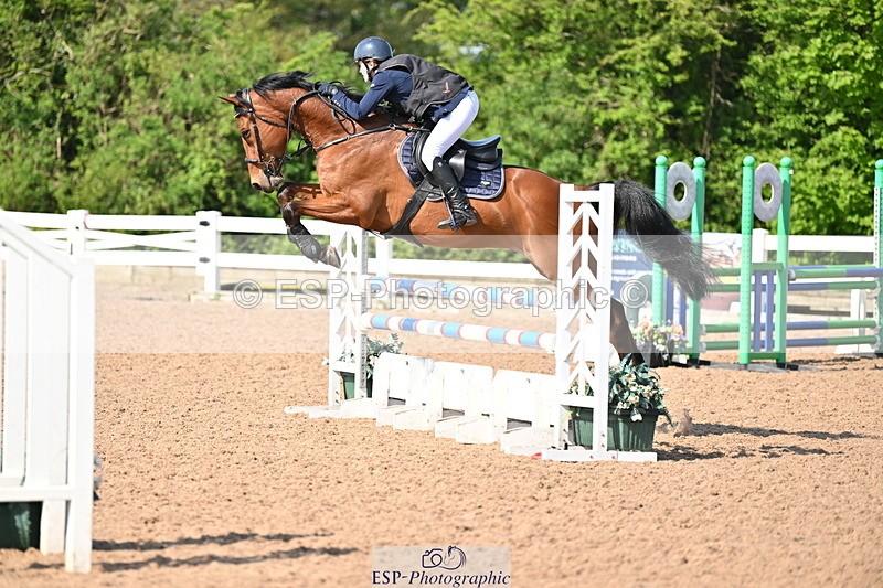 240509A-100505-00345 - Cls 1 British Novice and 90cm Open