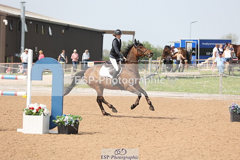 240511A-151134-14577 - Cls 36 National 1.30m Open