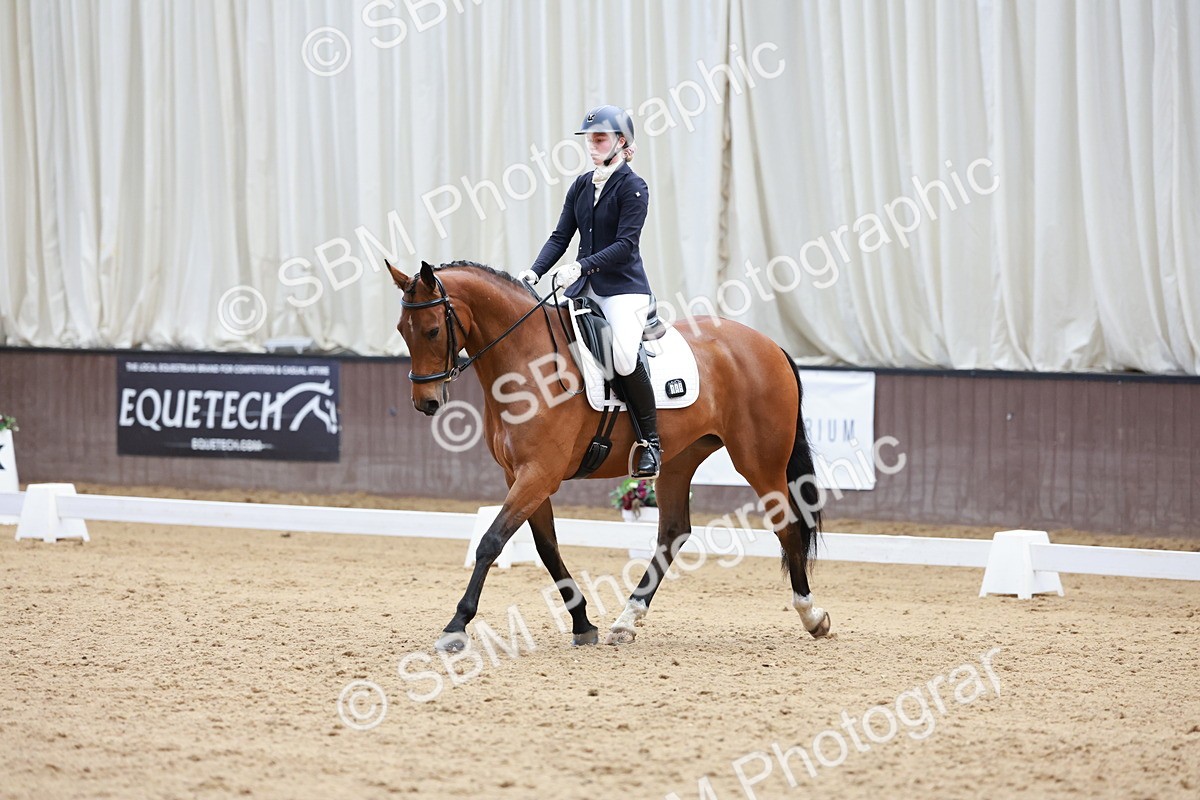 SBM_008480 - Class 6b - Novice 6 - 9.28-10.41