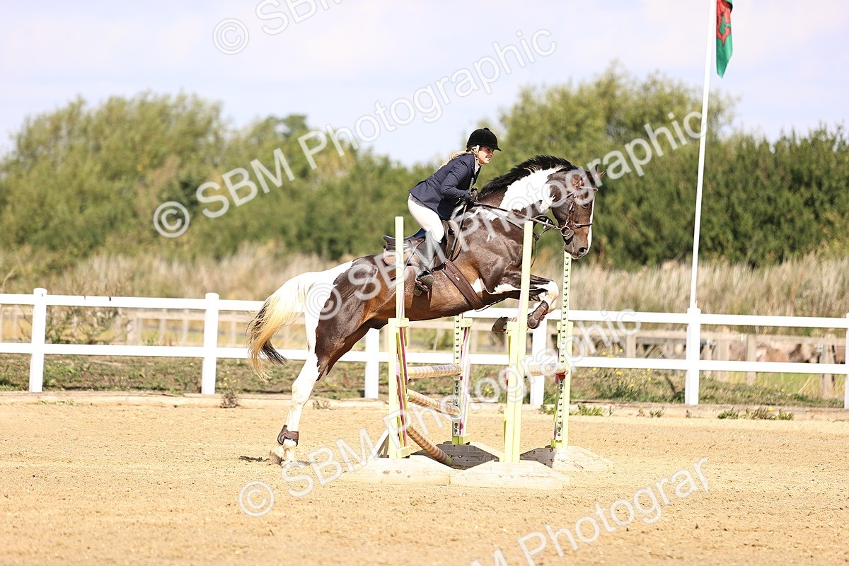 SBM_005821 - Class 9 - Senior British Novice - 90cm