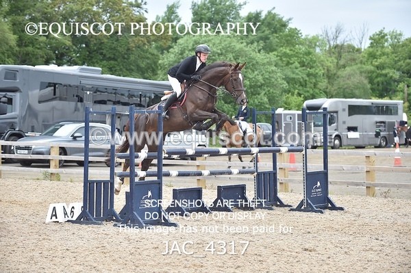 JAC_4317 - CLASS 6 Senior Foxhunter/ 1.20m Open