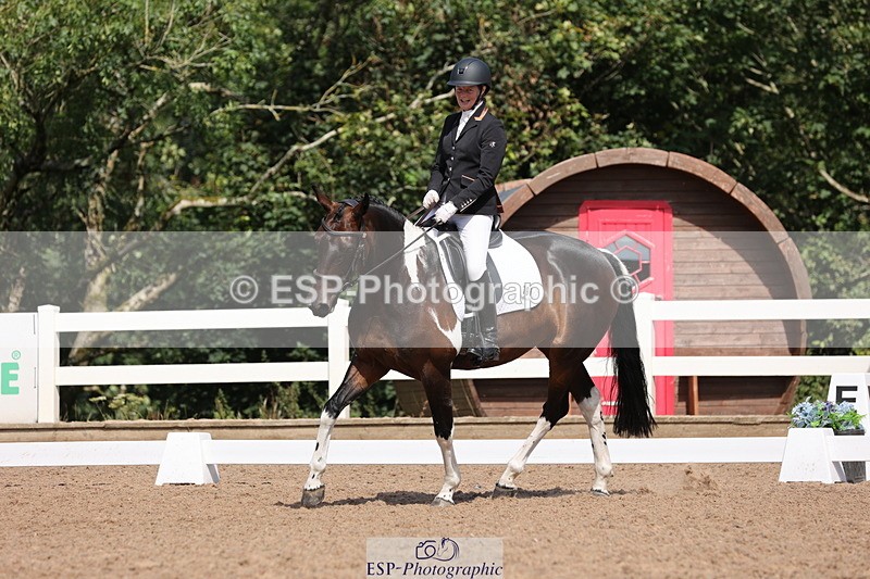 240816A-120500-04341 - 191-Sarah.Tancock-Fairly.Smart