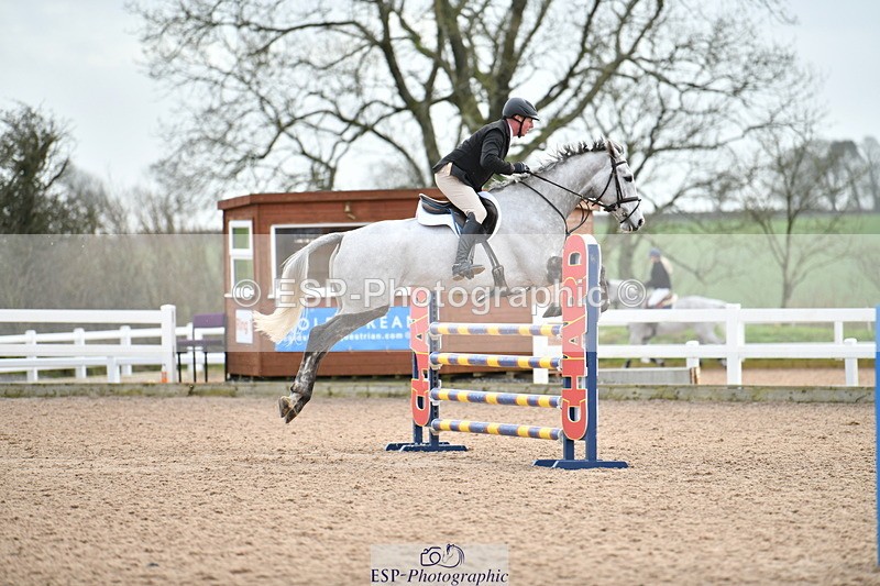 240124A-123143-00471 - Cls 3 Newcomers & 1.10m Open